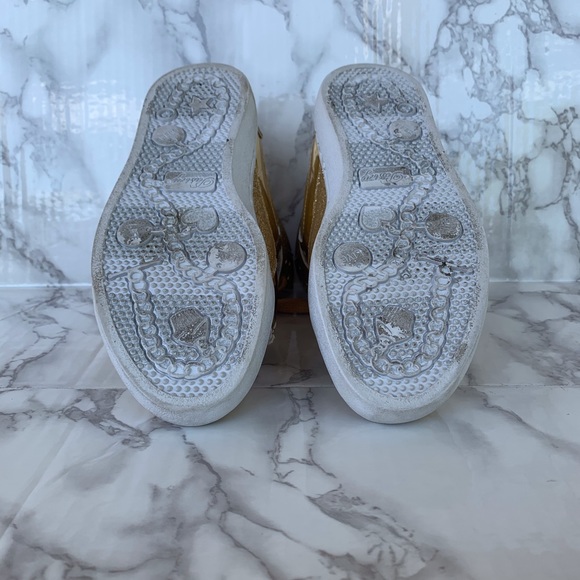 Love Pastry Gold Hip Hop Dance Sneakers - Picture 6 of 6